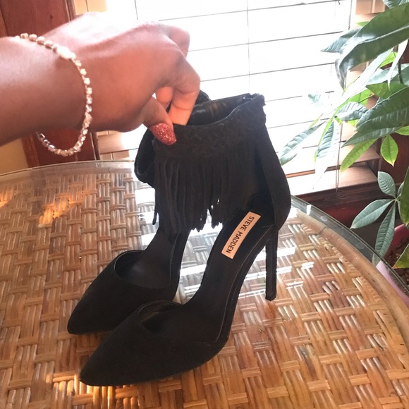 Steve Madden Shoes - Black Fringe Pump